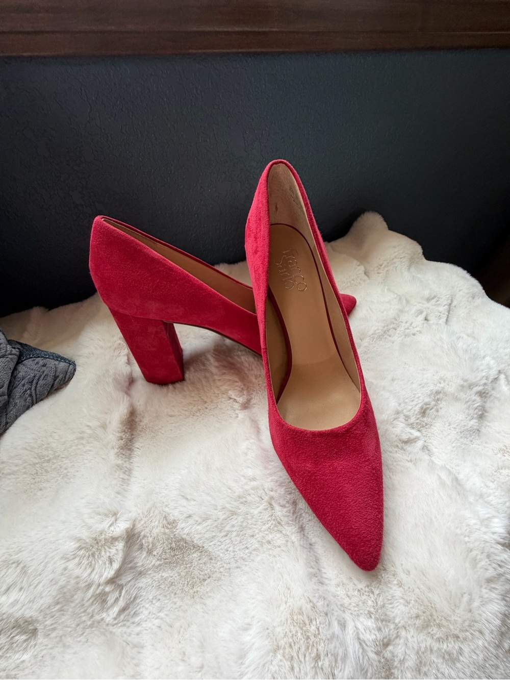 NWOT Franco Sarto Red Suede Pointed-Toe Block Heel Pumps - Women 8.5